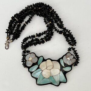 Vintage 80s Lee Sands Mother-of-Pearl Inlaid Pendant Black Coral Beaded Necklace